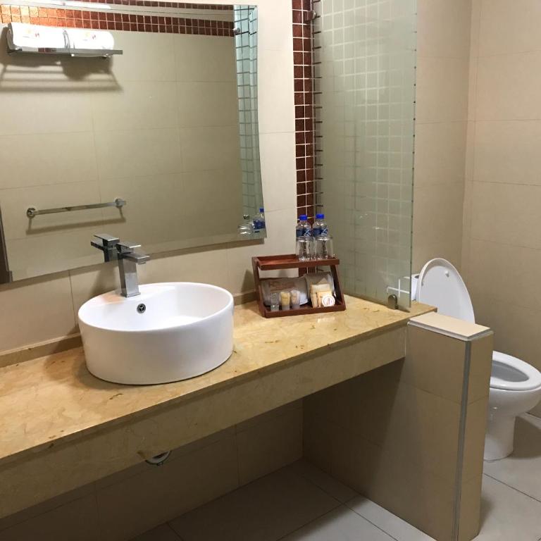 Hostalia Hotel Expo & Business Class - Queen Room with Two Queen Beds - 4