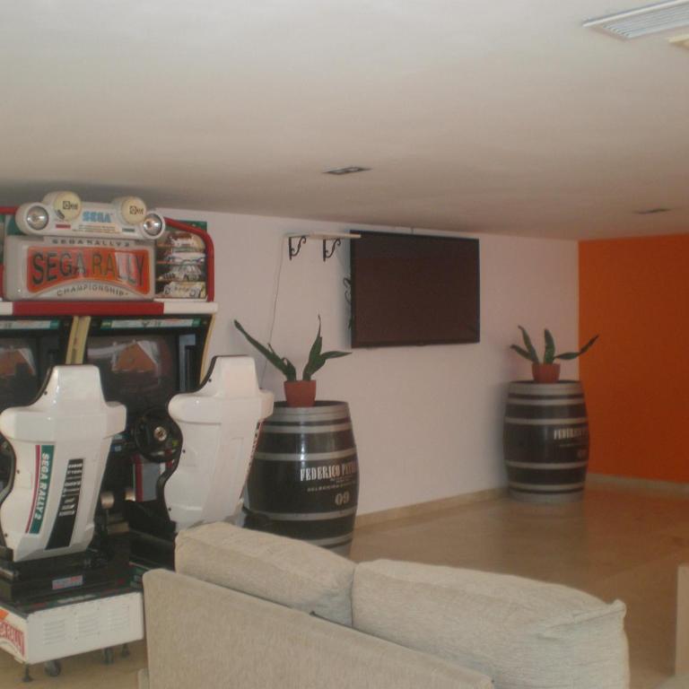 APARTAMENTO CON JACUZZI PRIVADO Y PARKING - Apartment - 50