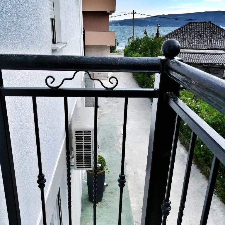 Apartments Tivat - Superior Apartman - 32