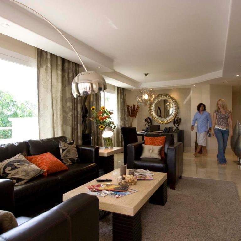 Appt 311 Heaven Beach-Paseo-All year heated pool-Free Bikes - Apartamento de 2 dormitorios con terraza y vistas al mar - 4