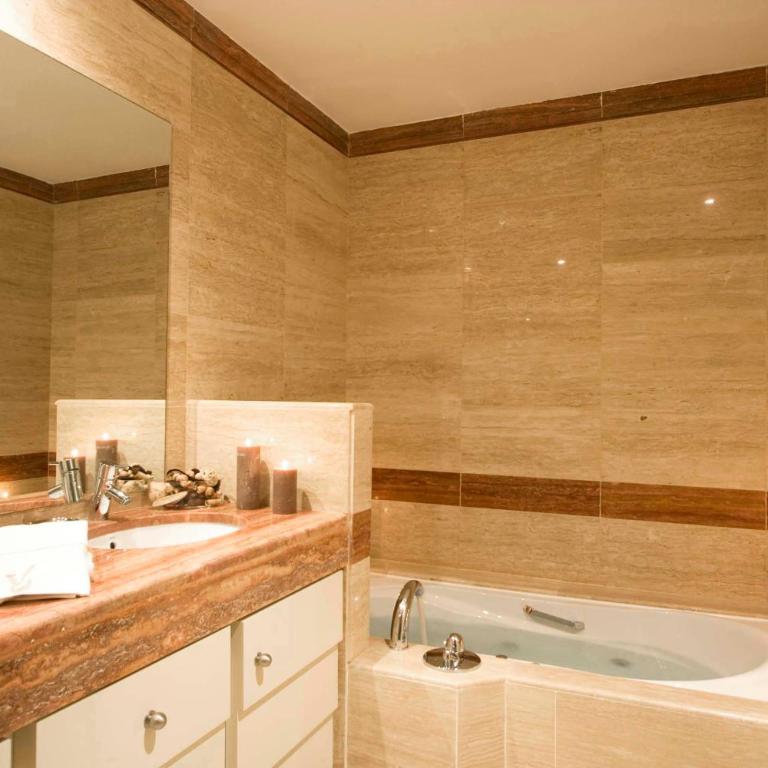 Appt 311 Heaven Beach-Paseo-All year heated pool-Free Bikes - Apartamento de 2 dormitorios con terraza y vistas al mar - 8