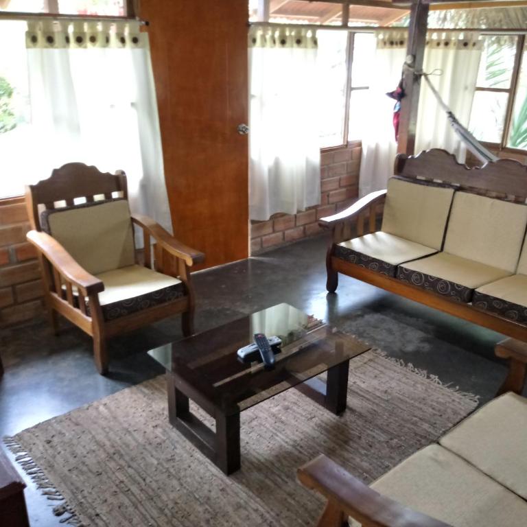 Las Jawas Lodge - Two-Bedroom Bungalow - 3