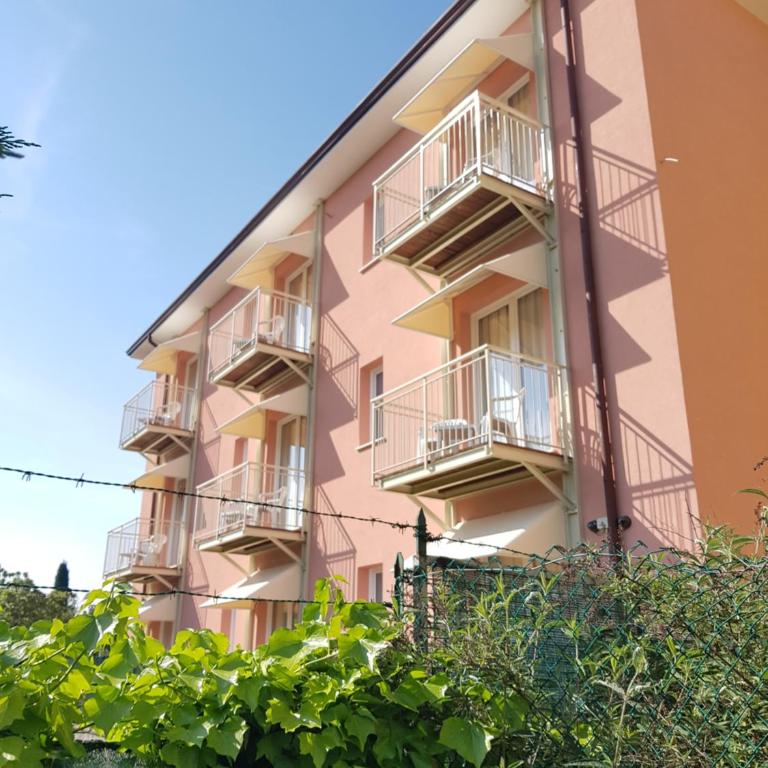 Hotel Bella Lazise - Camera Matrimoniale con Balcone - 1