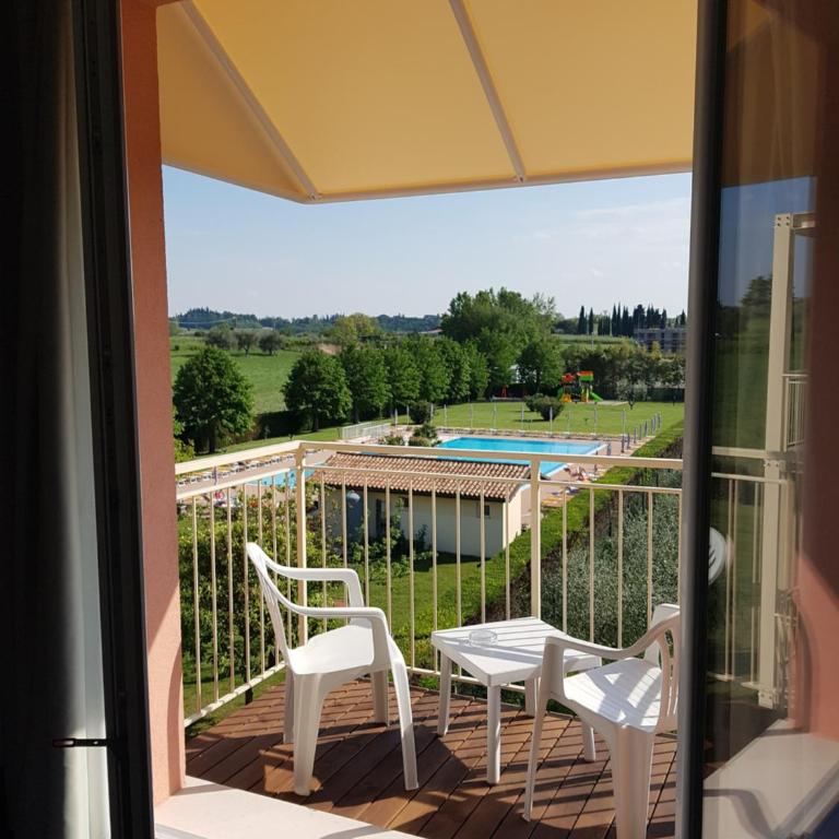 Hotel Bella Lazise - Camera Matrimoniale con Balcone - 3