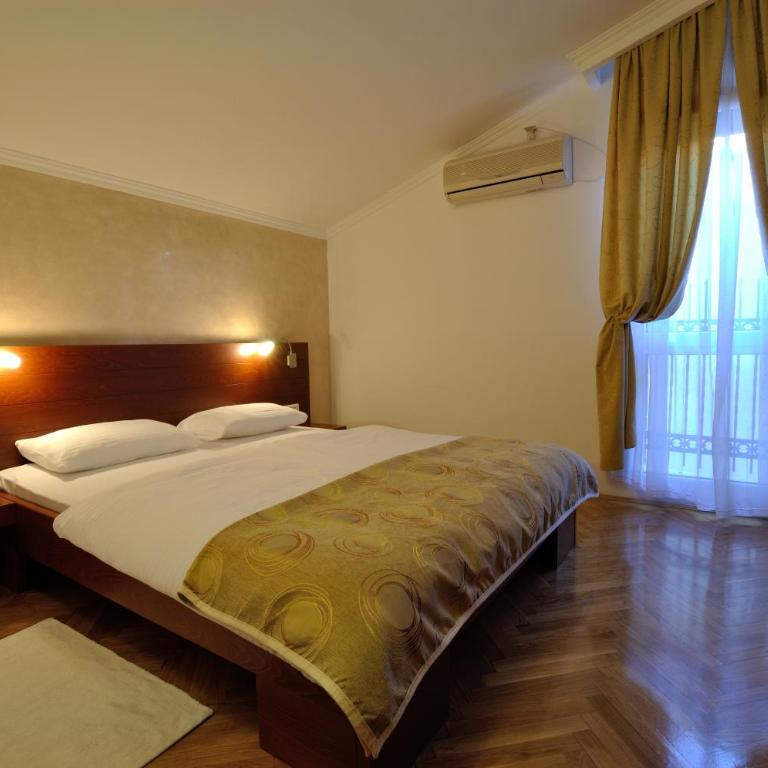Vila Đurić - Ex Hotel Đurić - Standard Double Room - 3