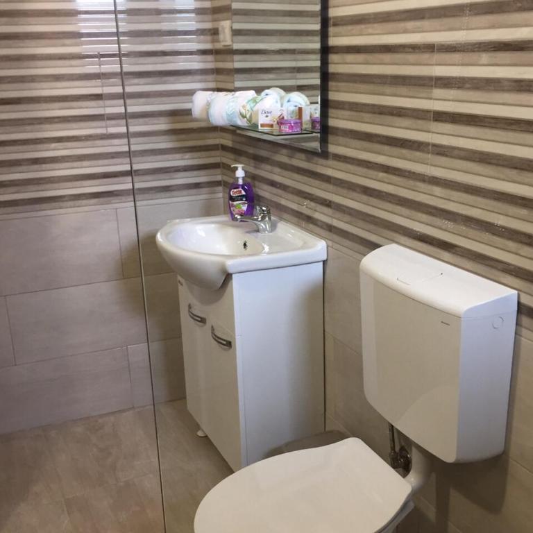 Apartments Gusar - Deluks Soba s Bračnim Krevetom i Pomoćnim Ležajem - 46
