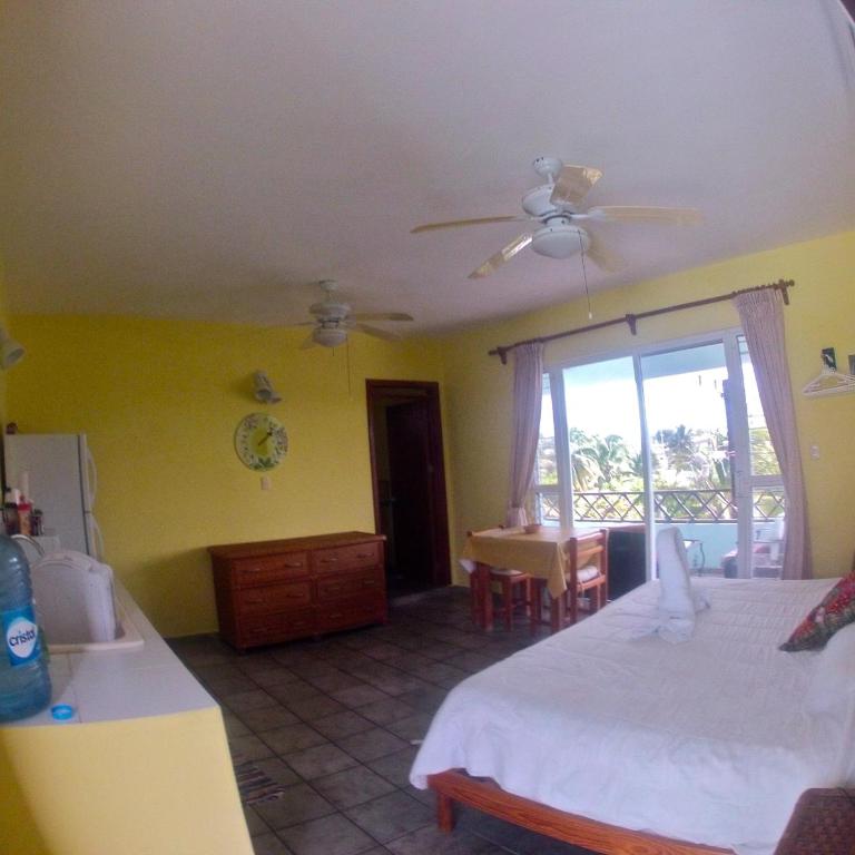 Sea Hawk Suites - Studio - 6