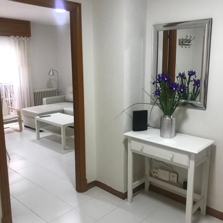 Vivienda Uso Turístico ESPIÑEIRA - Two-Bedroom Apartment - 13