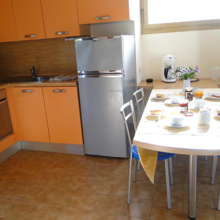 Residence La Carruba - Appartamento con 2 Camere da Letto, Balcone e Vista mare - 1