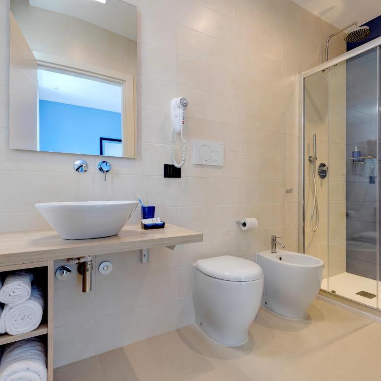 B&B Rocamatura - Adults only - Camera Matrimoniale Deluxe con Balcone - 3
