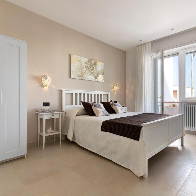 B&B Rocamatura - Adults only - Camera Matrimoniale con Balcone - 1