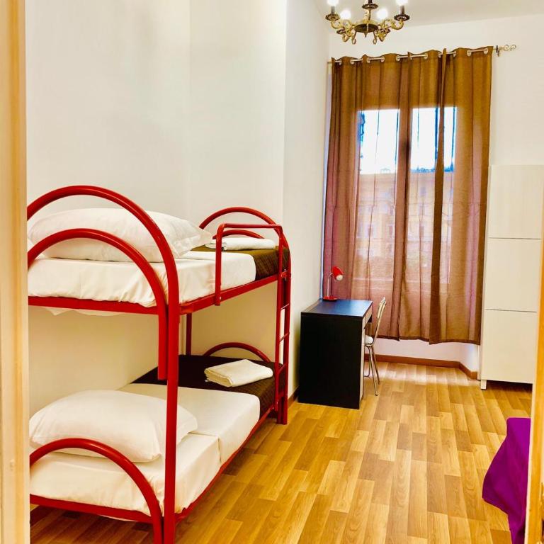 Comfort inn Rome Termini - Posto Letto in Dormitorio Femminile per 4 Persone - 4