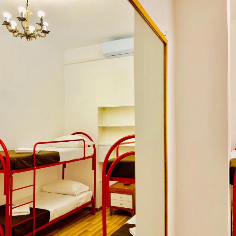Comfort inn Rome Termini - Posto Letto in Dormitorio Femminile per 4 Persone - 5