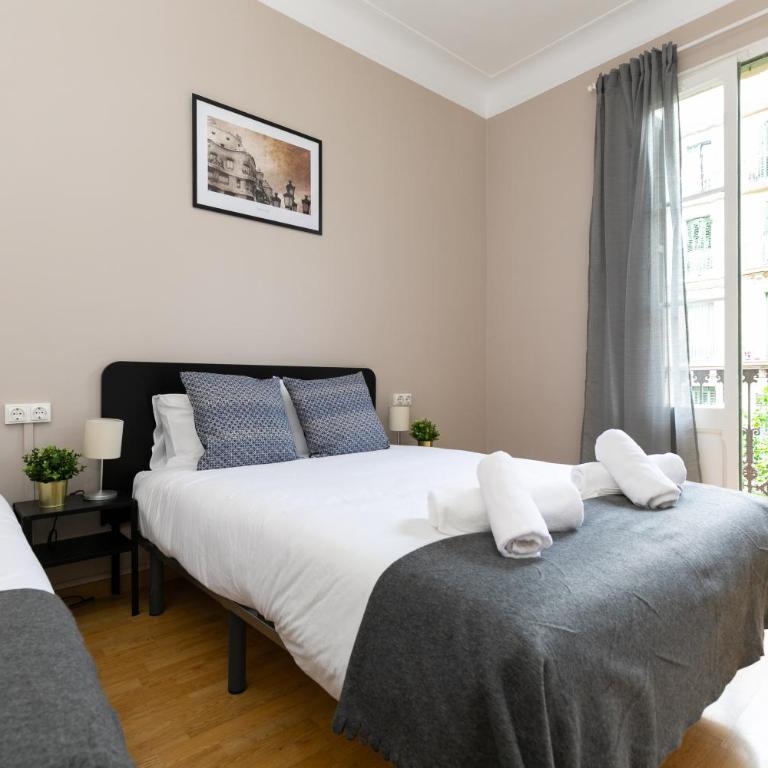 Key Barcelona HOUSING (Carrer Girona) - Apartamento Superior - 3