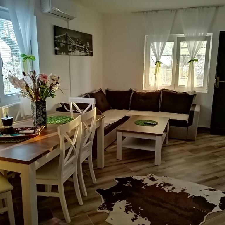 Apartman Nikocevic - Kuća sa 1 Spavaćom Sobom - 8