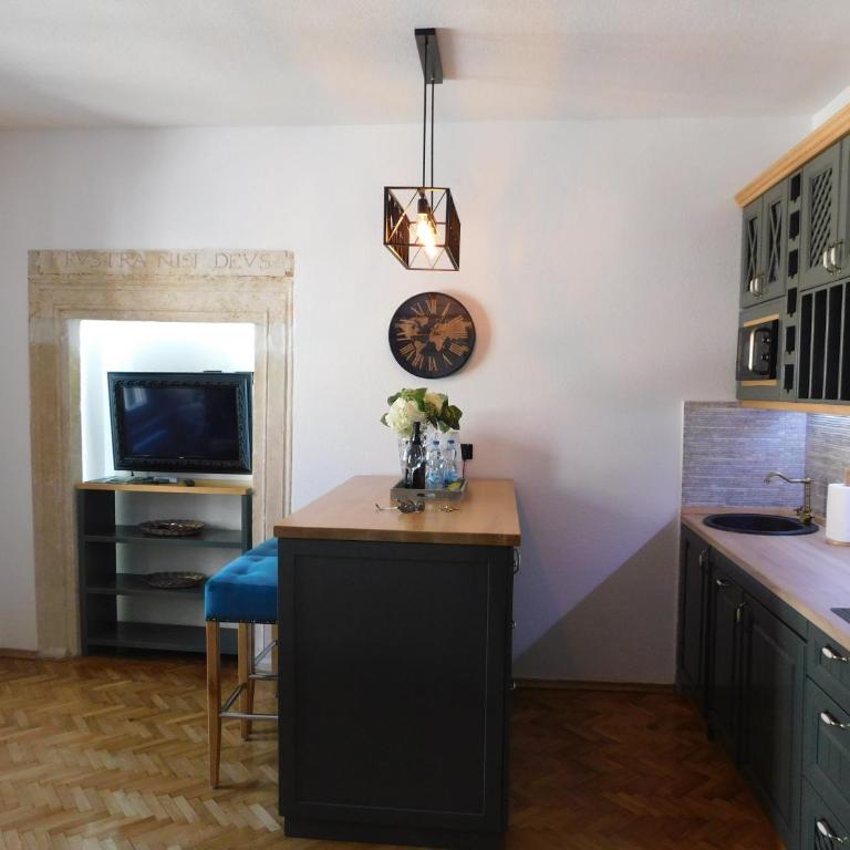 P.S. Cattaro Apartments - Studio Apartment - 22