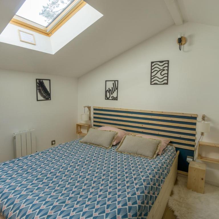 Wood'n Sea Surf Lodge - Auberge De Jeunesse - Chambre Triple avec Salle de Bains Privative - 3
