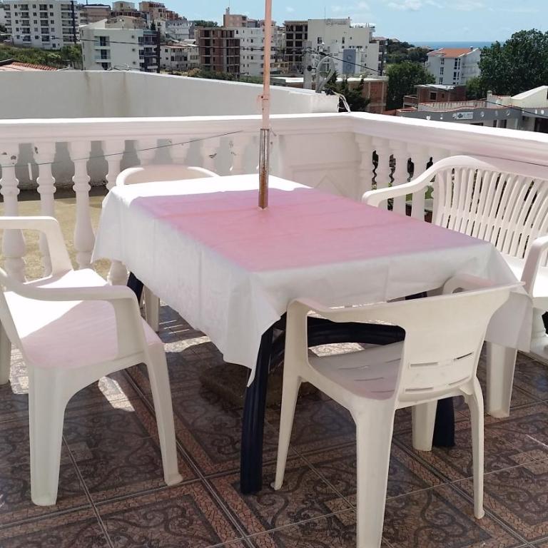 Guesthouse Ada - Family Room with Terrace - 3