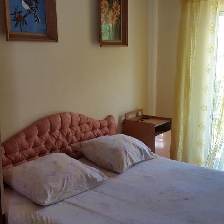 Guesthouse Ada - Family Room with Sea View - 10