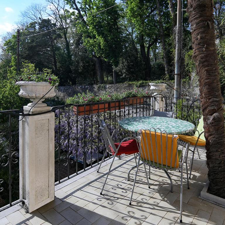 Le Palme Trieste - Appartamento con 2 Camere da Letto - 3