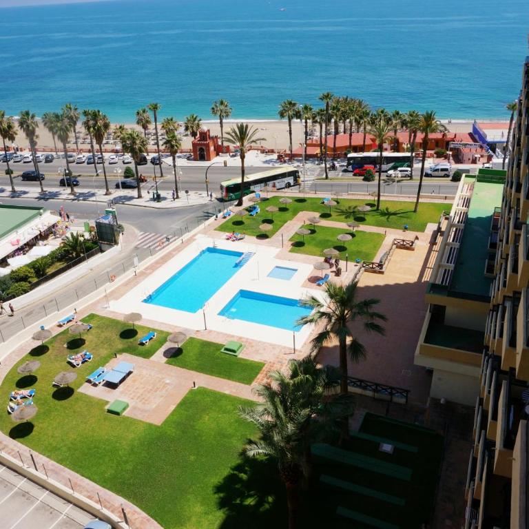 Apartamento recién renovado 1ª línea en Benalmádena - Apartamento de 1 dormitorio - 41