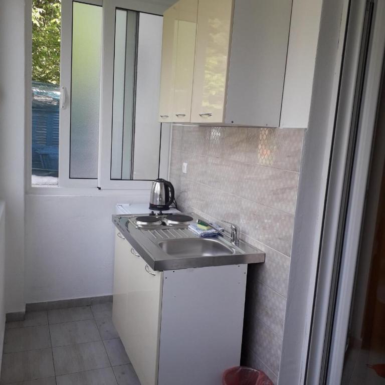 Apartmani Andrea-jaz - Studio Apartman s Balkonom - 3