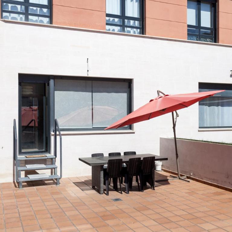 Tu hogar en Burgos - Casa - 9