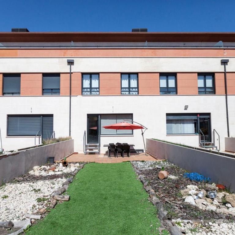 Tu hogar en Burgos - Casa - 10