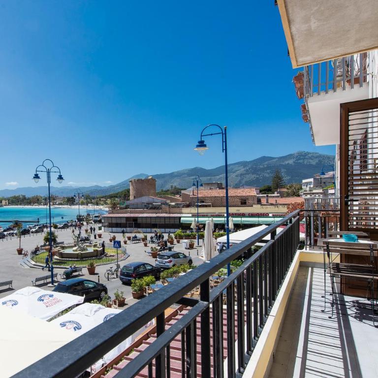 Casetta Vista Mare in Piazza a Mondello by Wonderful Italy - Appartamento con Vista Mare - 5
