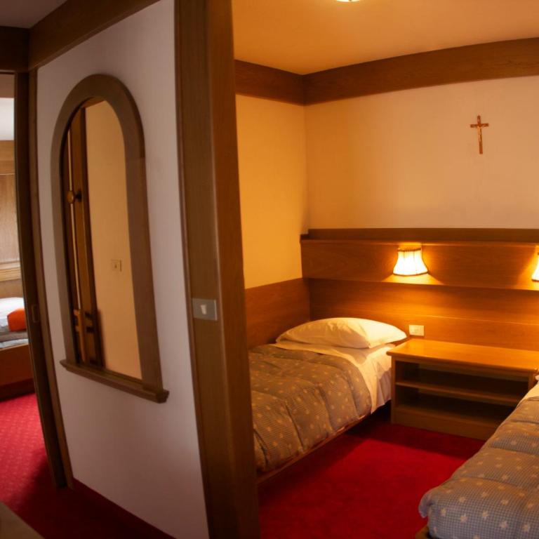 Hotel Catinaccio - Camera Familiare (2 Adulti + 2 Bambini) - 13