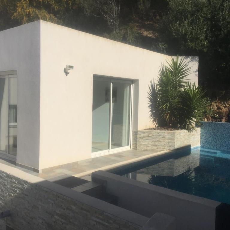Barbicaja - Villa avec Piscine Privée - 11