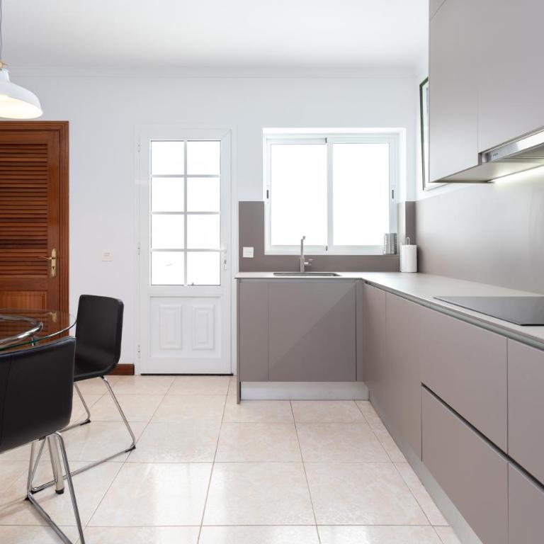 Rooms & Suites Balcony 3C - Central Arrecife, Lanzarote - Free Parking - Apartamento - 30