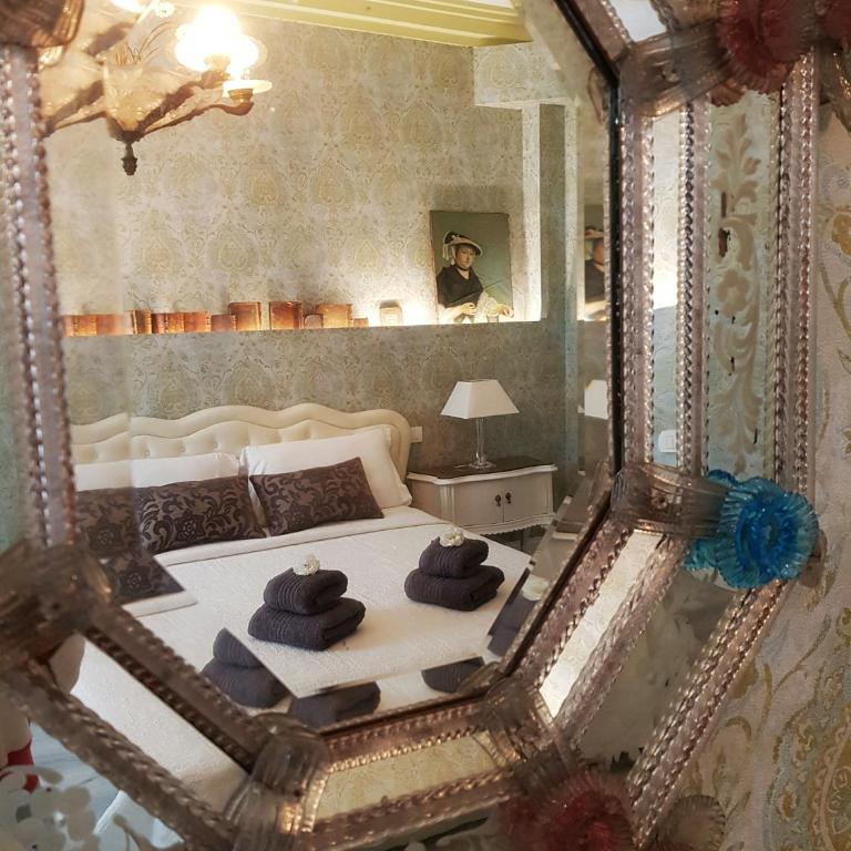 Miglioranzi Rooms - Suite with Balcony - 19