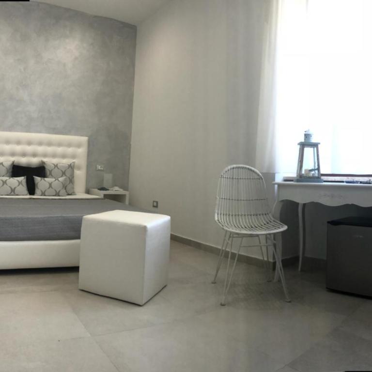 Accanto a te - Charme Rooms - Camera Matrimoniale - 4