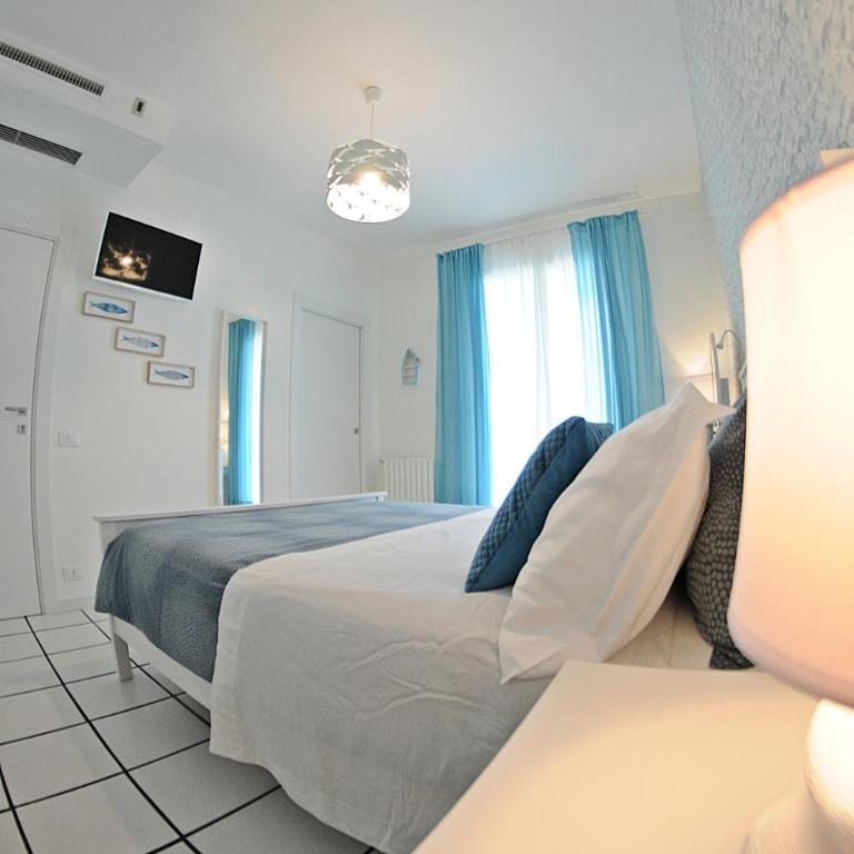 Thalìa Guest House Marzamemi - Double Room with Balcony and Sea View - 7