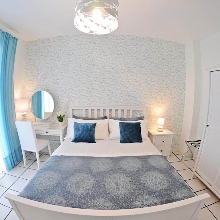 Thalìa Guest House Marzamemi - Double Room with Balcony and Sea View - 2
