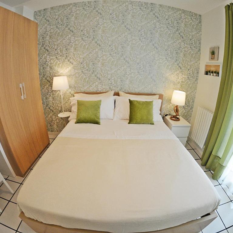 Thalìa Guest House Marzamemi - Double Room with Balcony - 8