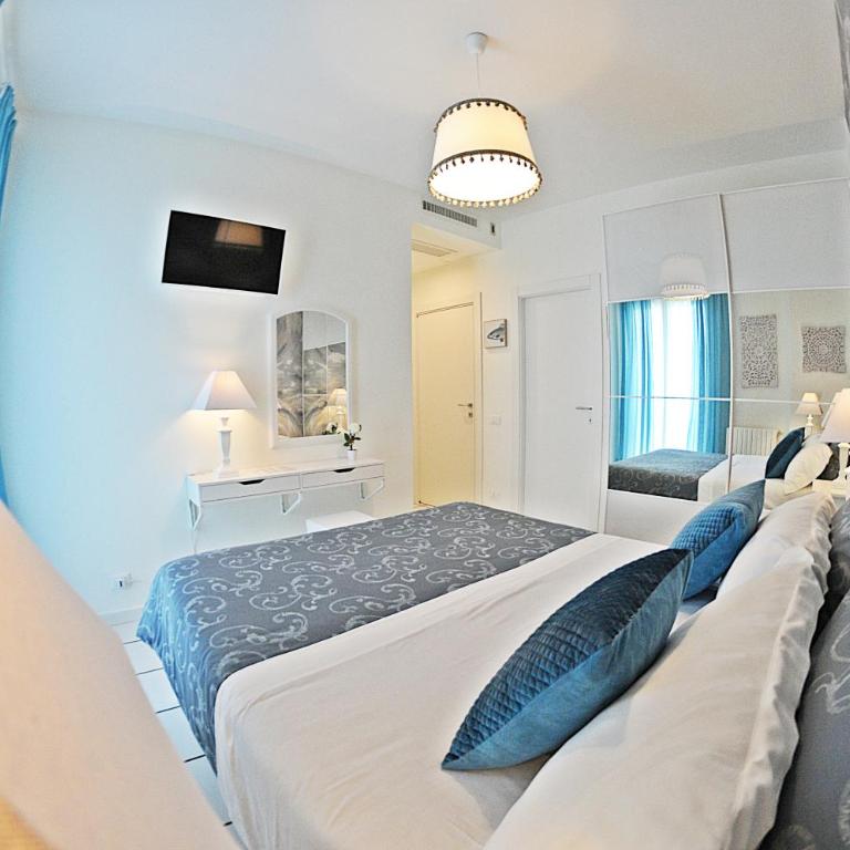 Thalìa Guest House Marzamemi - Double Room with Balcony and Sea View - 10