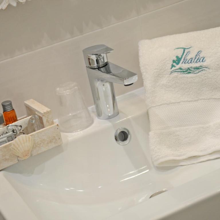 Thalìa Guest House Marzamemi - Double Room with Balcony - 12