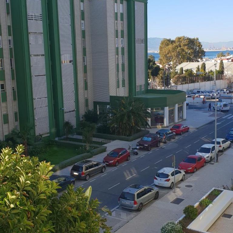 Piso 110m² en el Palo con parking cerca de la playa - Apartamento de 3 dormitorios - 28