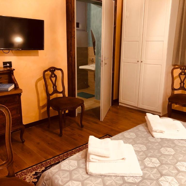 Un avventura al centro della storia di Torino - Two-Bedroom Apartment - 11