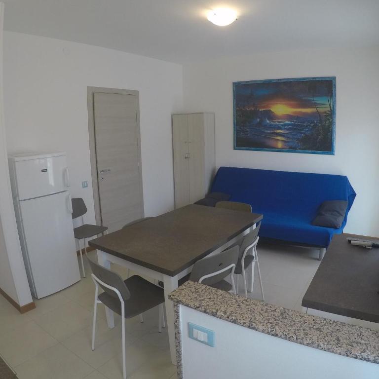 Appartamento Tintoretto - Agenzia Cocal - Appartamento con 2 Camere da Letto e Balcone - 10