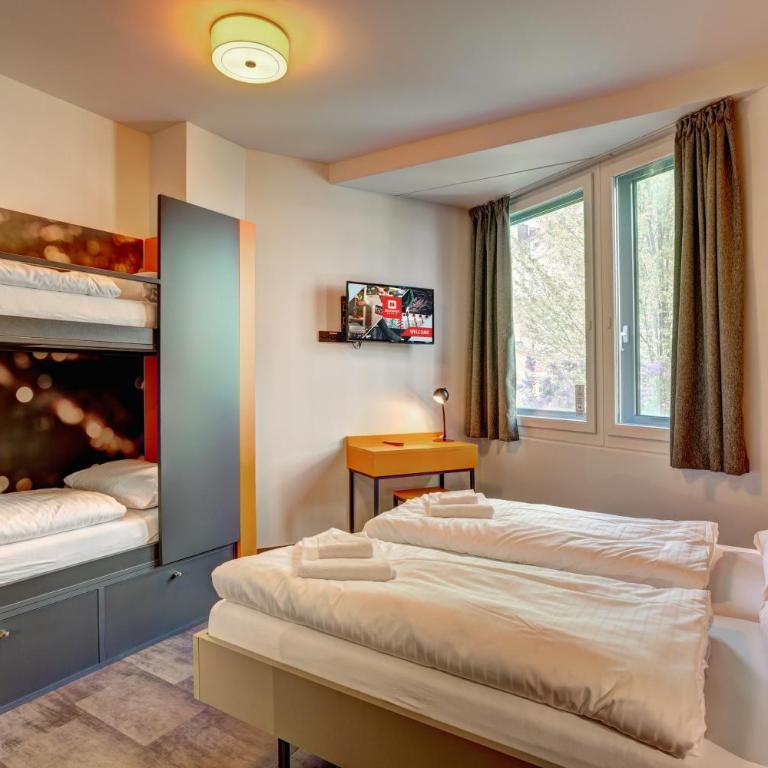 MEININGER Hotel München Olympiapark - Habitación cuádruple - 1