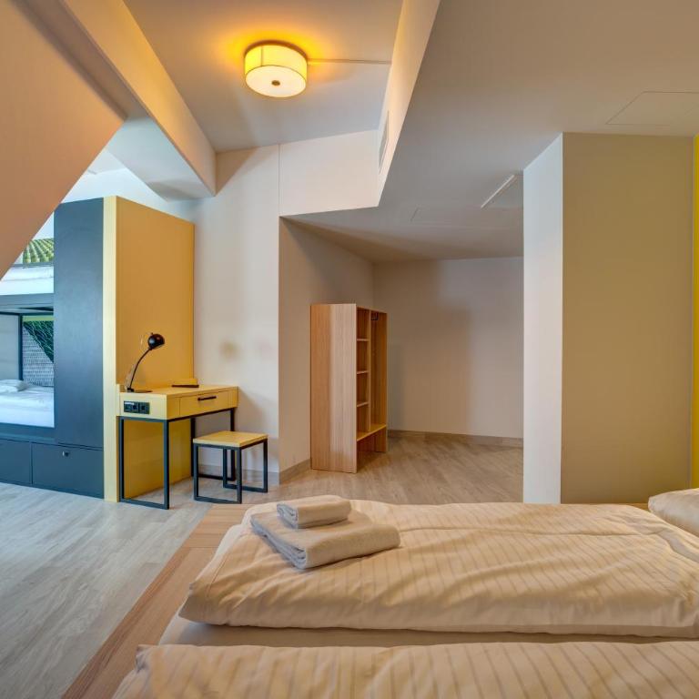 MEININGER Hotel München Olympiapark - Habitación cuádruple - 4