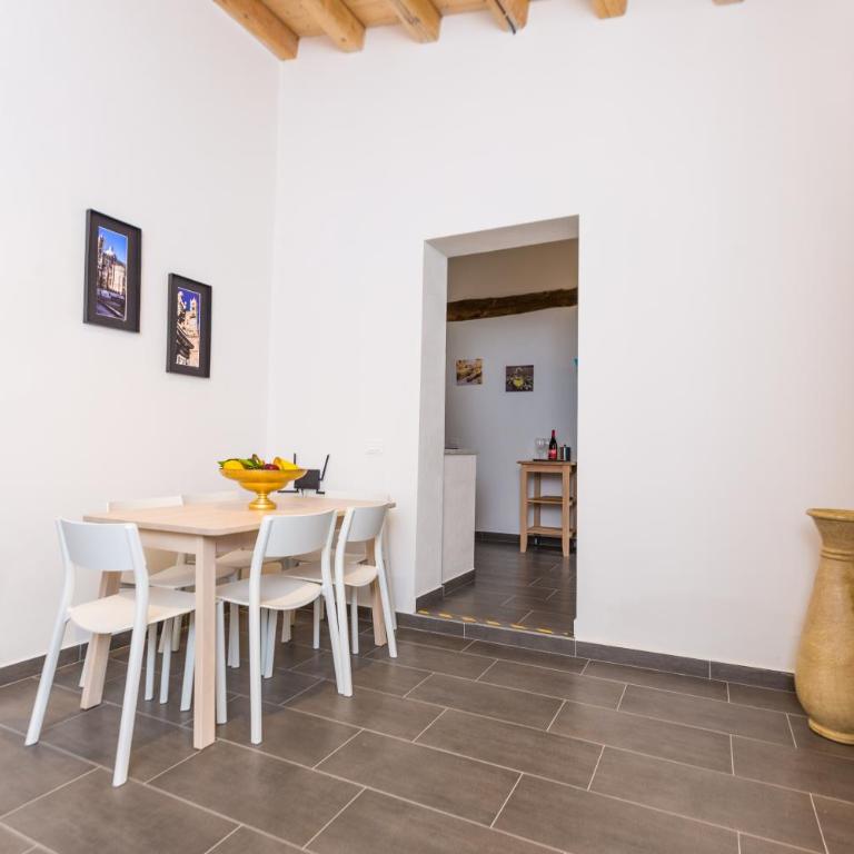 Mosina Apartments - Apartment with Terrace - 6