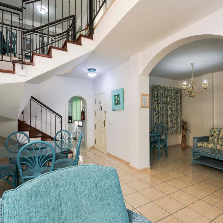 Sunshine Beach Villas - Villa - 25