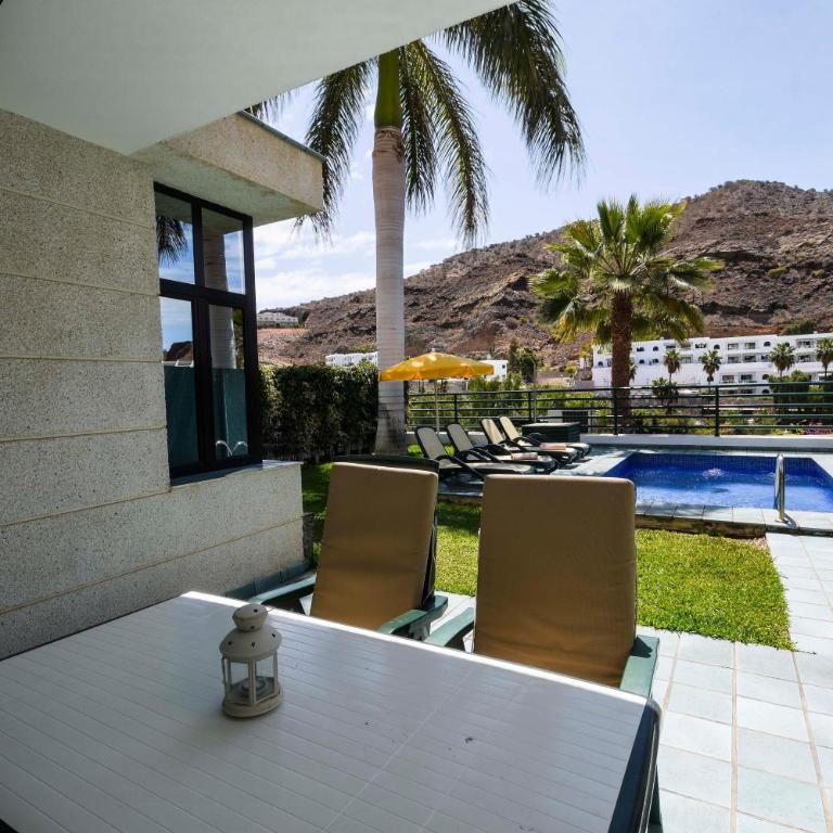 Sunshine Beach Villas - Villa - 4