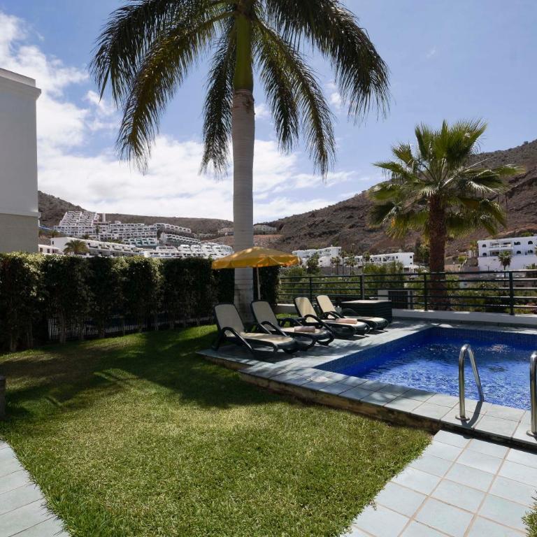 Sunshine Beach Villas - Villa - 24