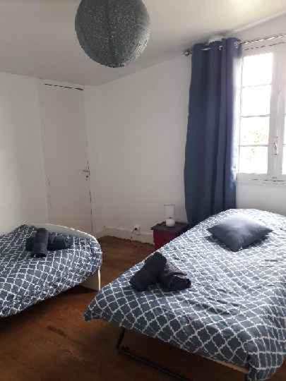 Maison typique royannaise dans un quartier calme - Villa 3 Chambres - 13