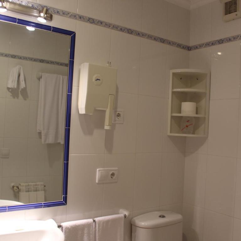 Hotel Cabo Festiñanza - Habitación Doble Estándar - 2 camas - 4